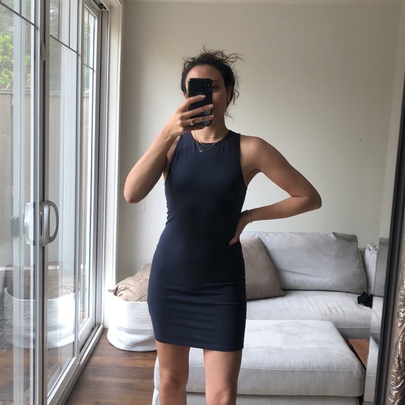 ✨TNA Bodycon Mini Dress Sz S✨ - Picture 4 of 7